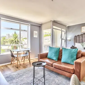 https://beautiful-studio-in-convenient-green-point.hotels-capetown.com